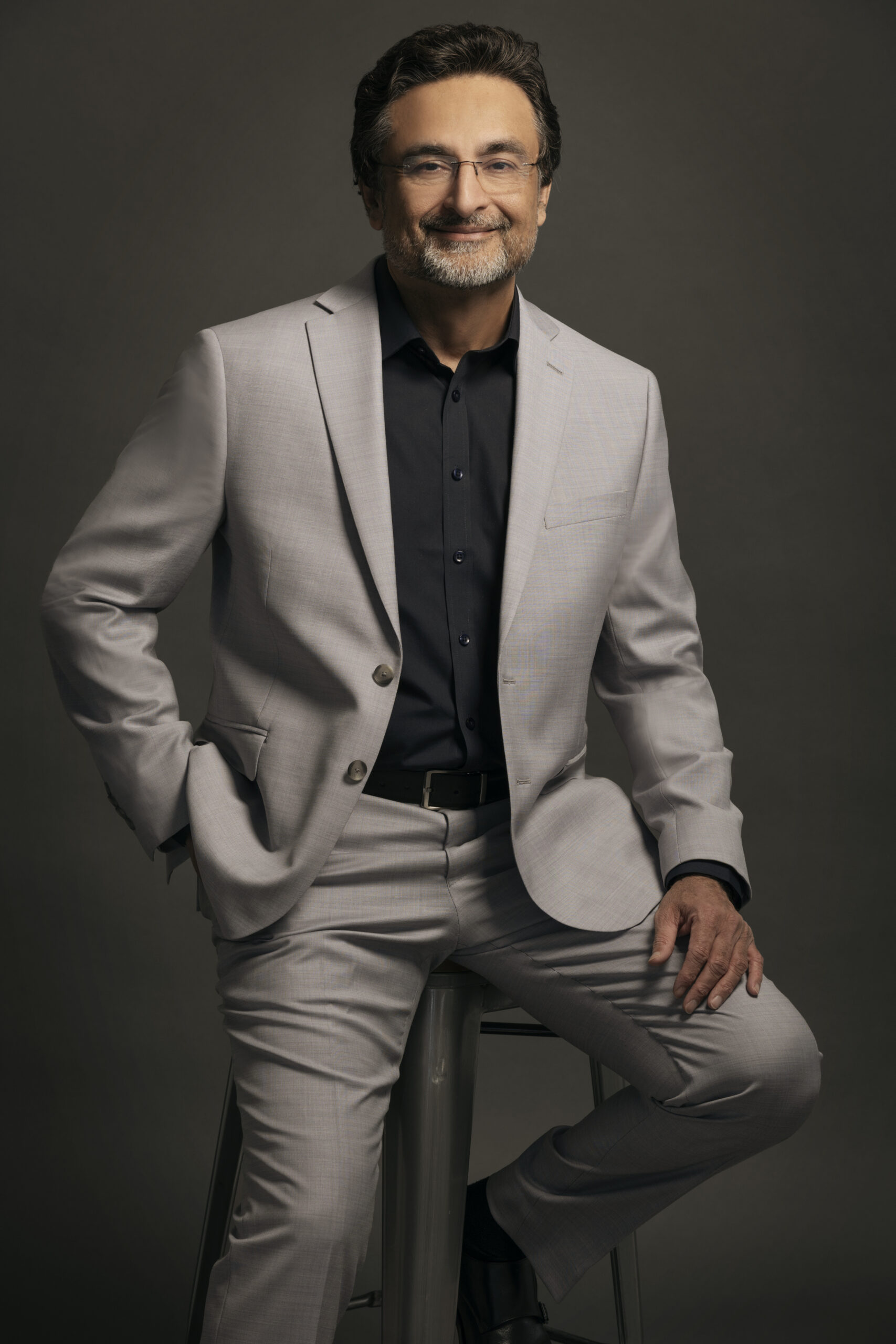 Headshot of Dr. Asif Masood